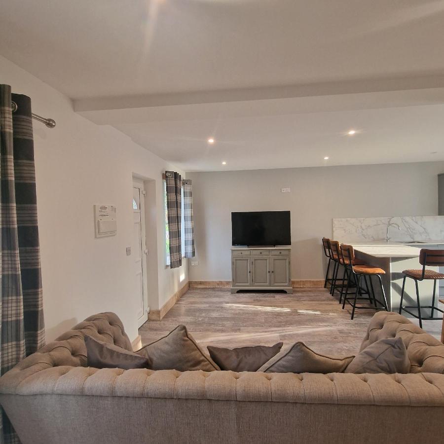 Brookside Cottages Инголдмелс Номер фото